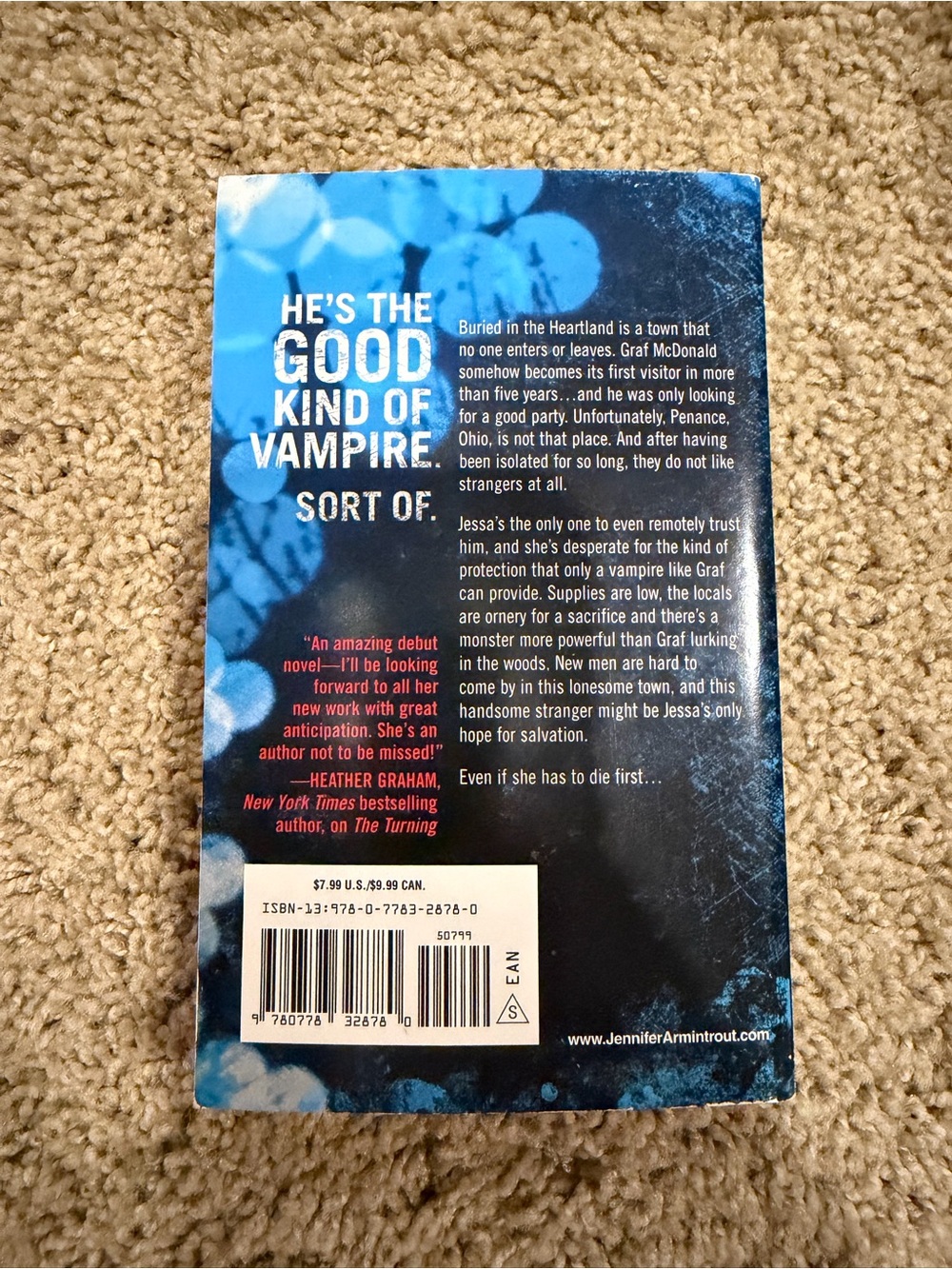 American Vampire - Picture 2 of 2